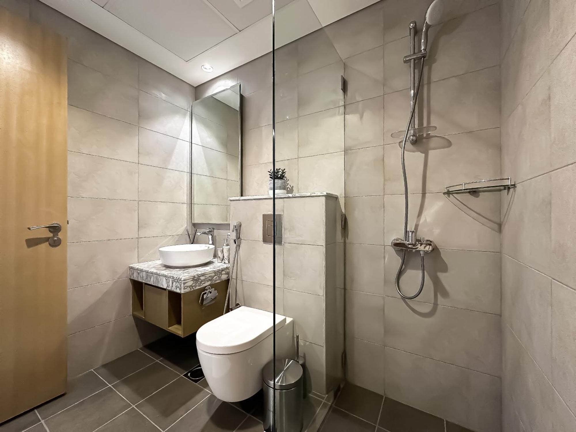 Trophy-twilight Edge 55th Floor W Lush Lagoon Pool Appartement *